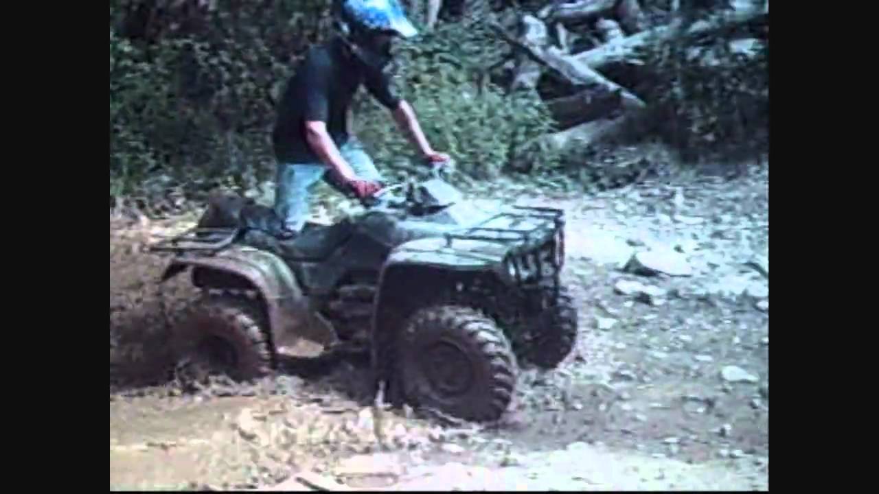 ATV, Four-Wheeling, Muddin in Mountain City Tennessee 3. - YouTube