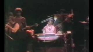 Video thumbnail of "Stevie Wonder - Love Having You Around (Music of my Mind 1972)"