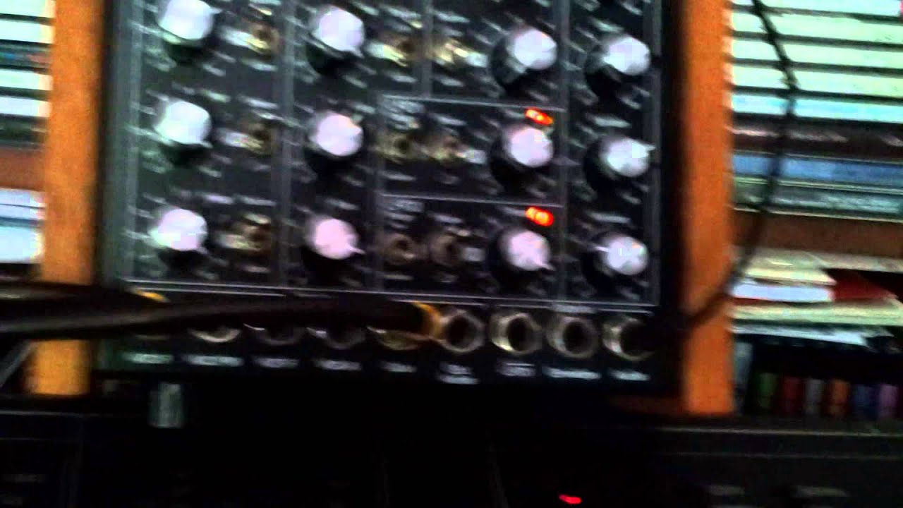 Amptek: Testing analog synths