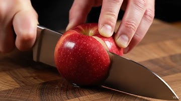 ASMR Apple Cutting 🍏 Ultra Sharp Knife Sounds | Satisfying Fruit Slicing| 4K Macro #shorts 