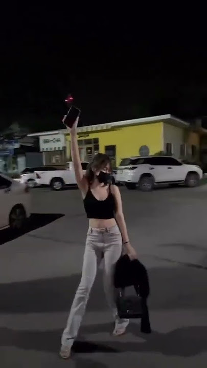 jalan-jalan malam sama pacar #trending #viral #cantik