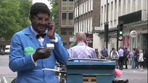 Augustus Cleaning Bikes for Mr Boris | Facejacker