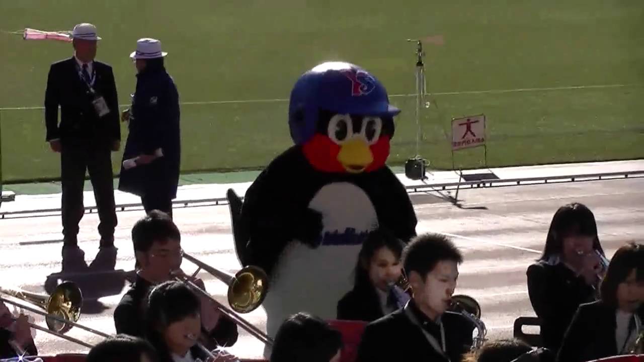 【つば九郎】新宿シティハーフマラソン 手のひらを太陽に