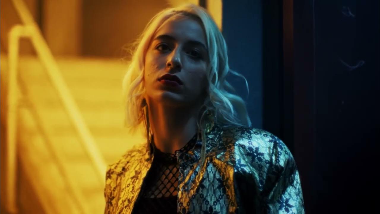 Kiddo). Alok alan walker headlights feat kiddo. Headlights (feat. Alan walker headlights mp3. Alok alan walker headlights.