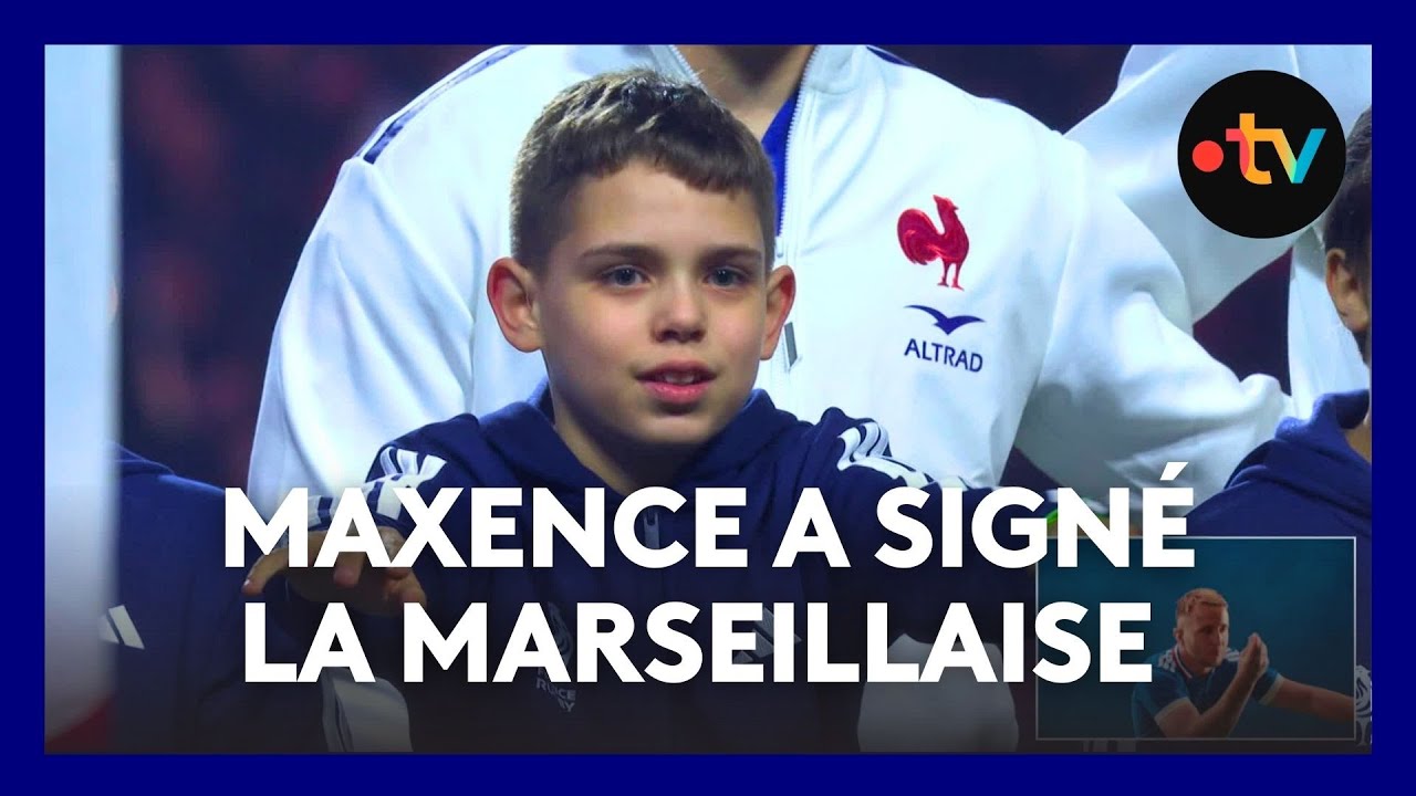 Maxence, 11 ans, a signé la Marseillaise aux côtés de l'équipe de France de rugby à XV.