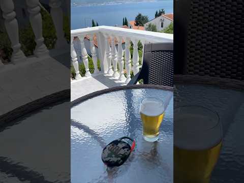🕶️Summer☀️JBL CLIP5🐬&🍻 #jbl#jblspeaker#sound#music#bestbuy#yunboxingtech🍀#beer🍻😎
