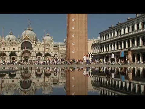Vidéo: Venise Interdit Les Touristes De Certaines Parties De Sa Ville