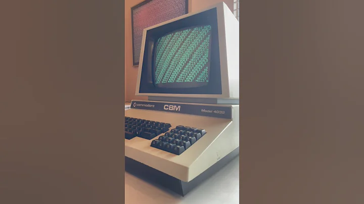 Commodore PET “Hello World” BASIC program loop #retrocomputing #80s #programming