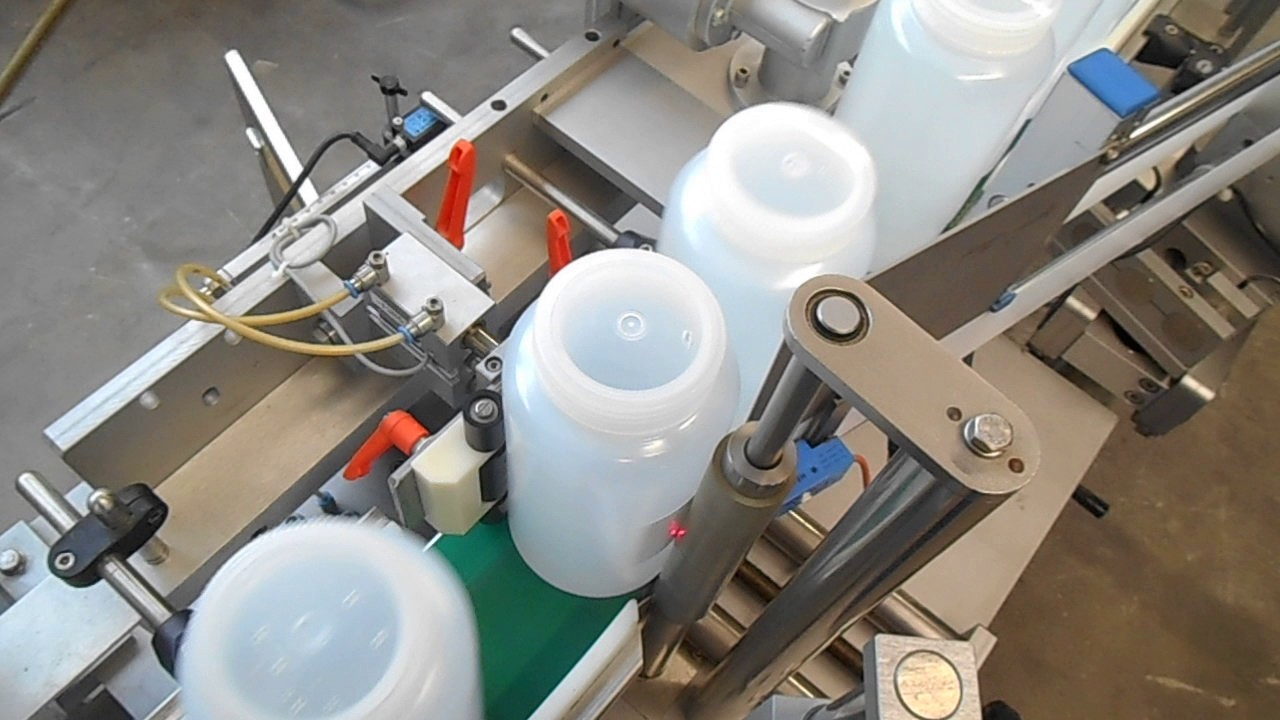 Herma 152 C, Etikettierer 2/2