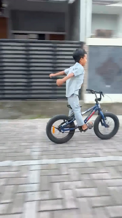 Lepas tangan naik sepeda #trending #fyp #viralvideo
