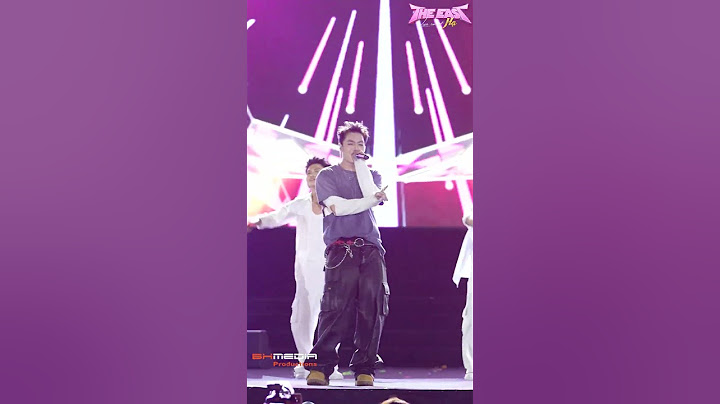 Một mình anh thế thôi dẫu chúng ta chẳng thuộc về nhau... #minhanhthoi #negav #theeast #liveconcert