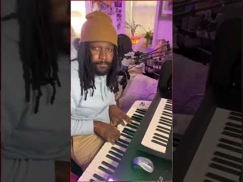 洋楽 Zapp VI Roger TALKBOX G-RAP HIPHOP FUNK Zapp & Roger - I Want To Be Your Man(Cover) #Talkbox - YouTube