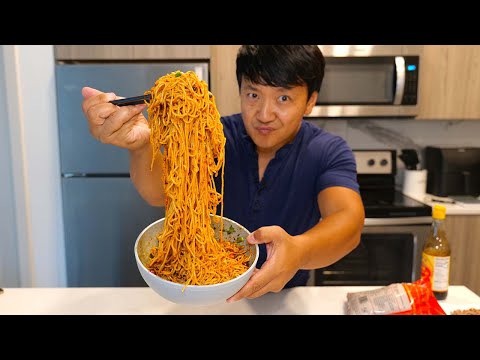 Video: Duck With Sesame Seeds And Noodles