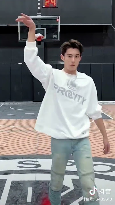 Dylan Wang updates his douyin 083022