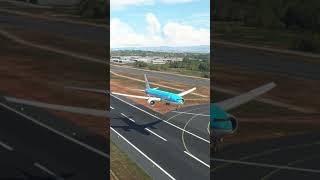 Emergency Landings Klm Air Boeing 777 At Manises Airport