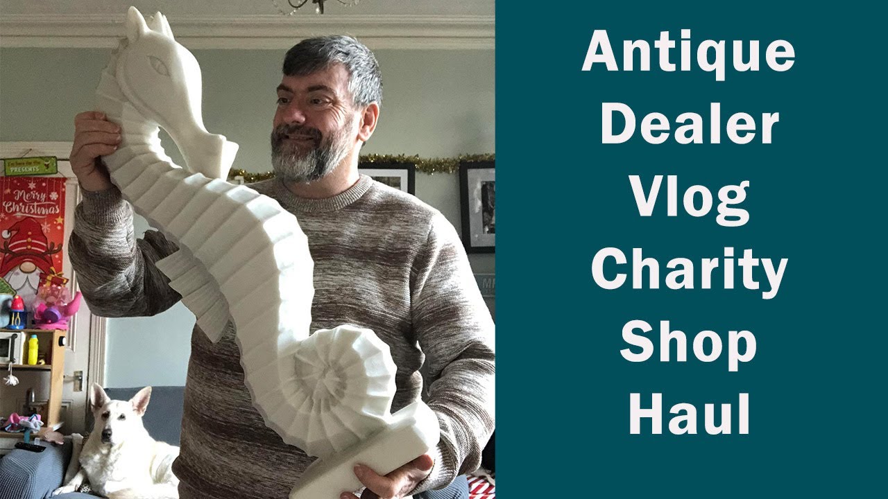 Видеоблог продавца антиквариата Благотворительный магазин Открытия Находки