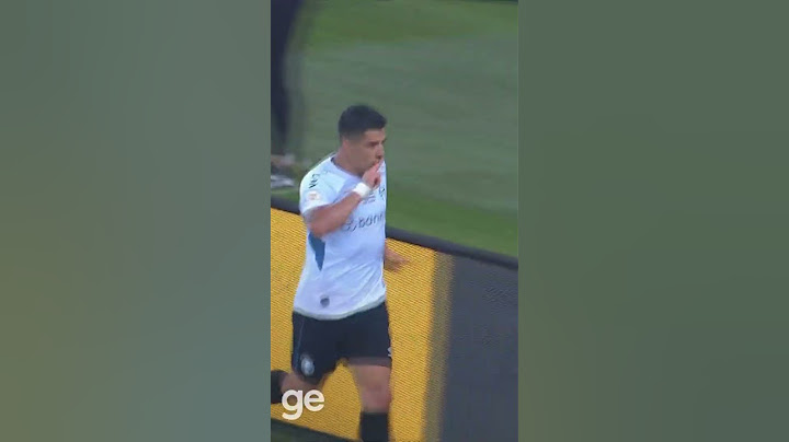 GOLAÇO DE SUAREZ! DRIBLOU O GOLEIRO E FEZ O GOL! | FLUMINENSE X GRÊMIO | BRASILEIRÃO | #shorts | ge
