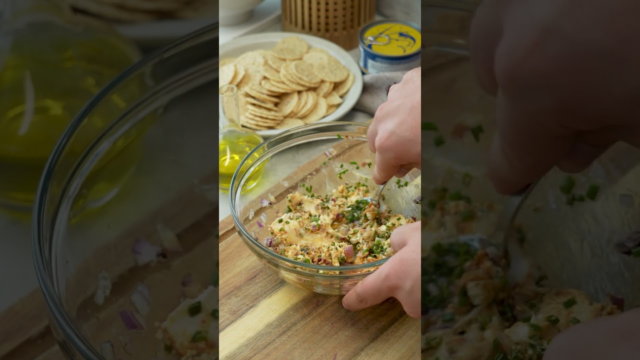 Канапе с копченым тунцом