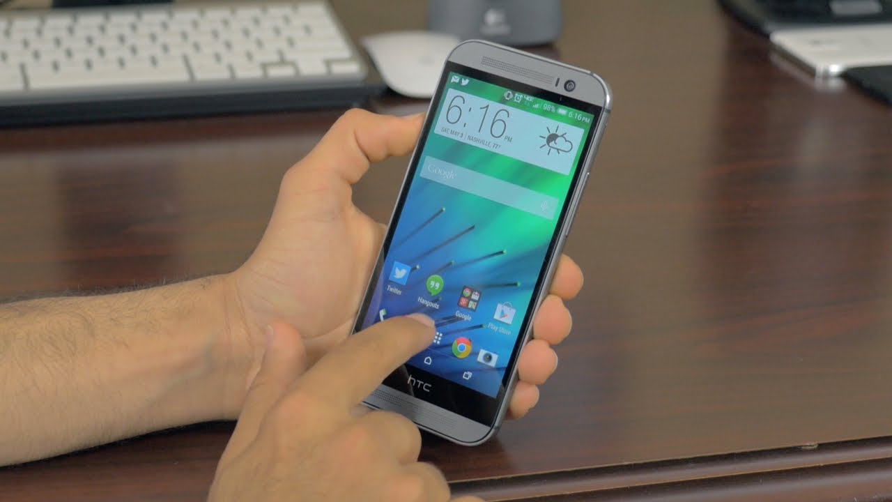 gaming logo HTC One M8: One Month Later in 4K! (Review)