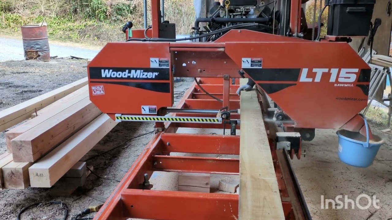 反りを見ながら、桧3m4m の柱を修正挽き　#ときがわ町　#簡易製材機　#丸太