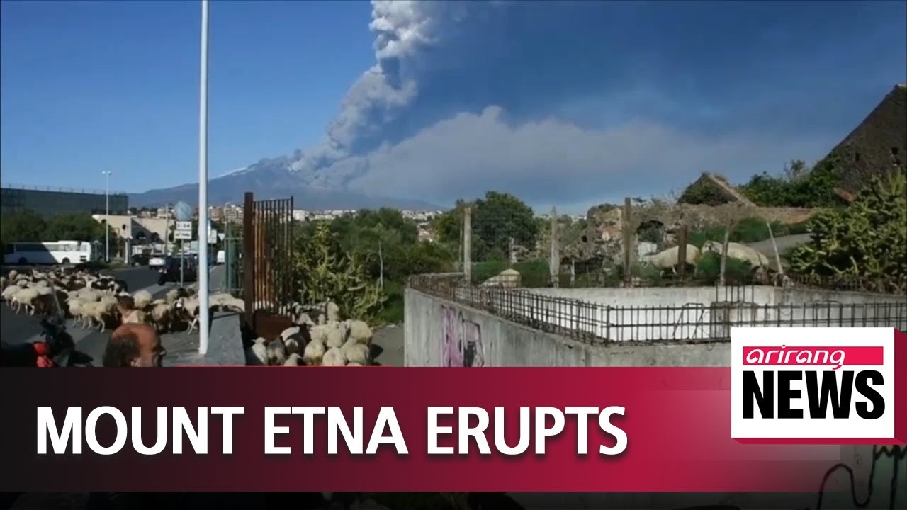 Eruption at Mt. Etna shakes Sicily