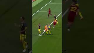 Zaniolo Yapıştır İçek...