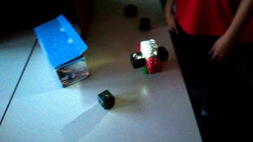 Cubelets: Rotating Light Bot - 22/4/16
