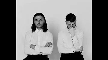 Interview with Adam from Hurts as we talk about Voices and plans for 2020