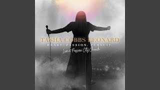 Miniatura del video "Tasha Cobbs Leonard - Fill My Cup Lord (Live)"