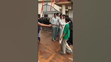 Fresher girl big insult senior 😂 College life #unexpected #insult #junior #senior #welcome #wasted