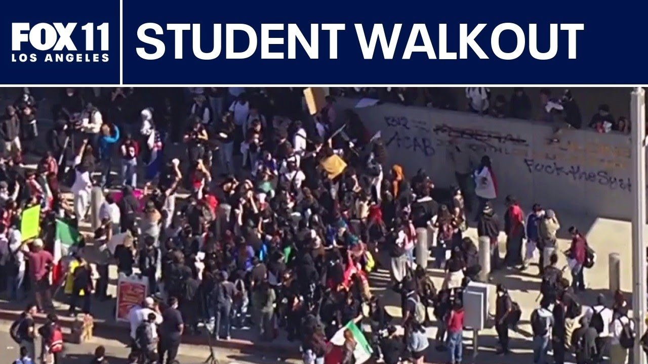 DTLA student walkout protesting ICE