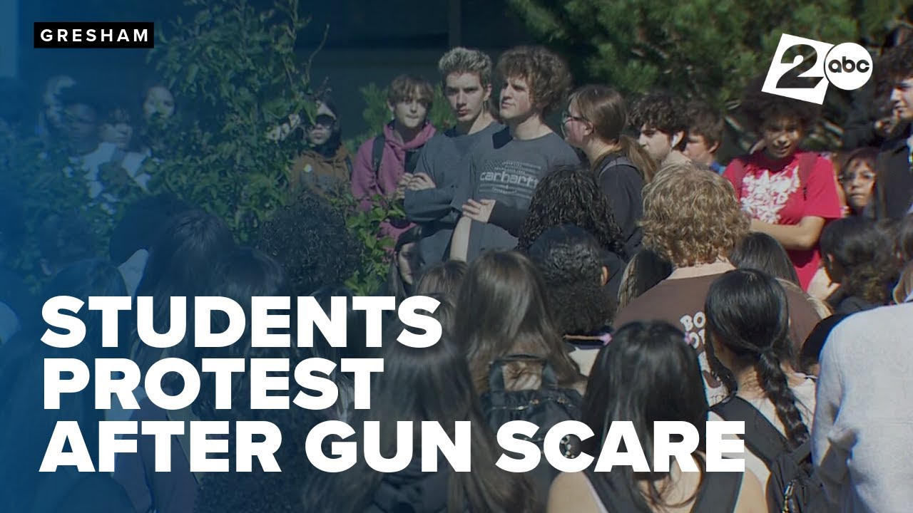 Gresham students walk out in protest after gun scare - YouTube