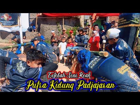 REAK PEMANGKATAN SENI REAK PUTRA KIDUNG PADJAJARAN