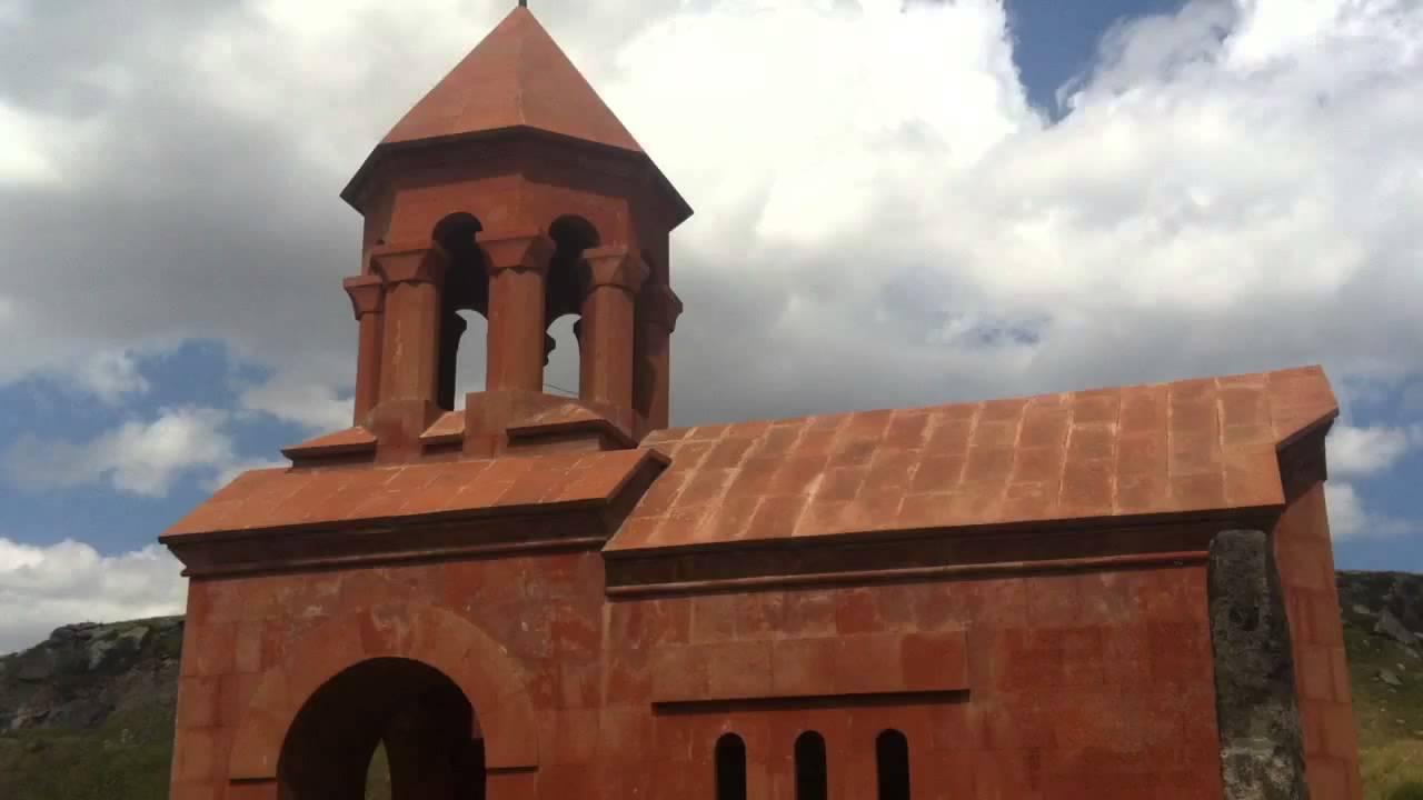 Сурб ованес. Сурб Ованес в Армении. Часовня Сурб Ованес. Грузия Шулавери Церковь Сурб Саркис.