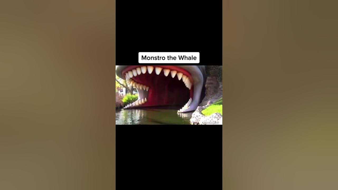 The Scariest Underwater Animatronic ⚠️submechanophobia⚠️ #shorts #creepy