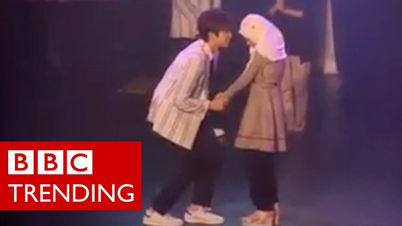 K Pop Hugs Attract Criticism For Young Muslim Fans Youtube