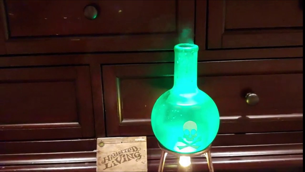 Table Top Misting Lab Beaker Animated Prop Halloween Witch Potion