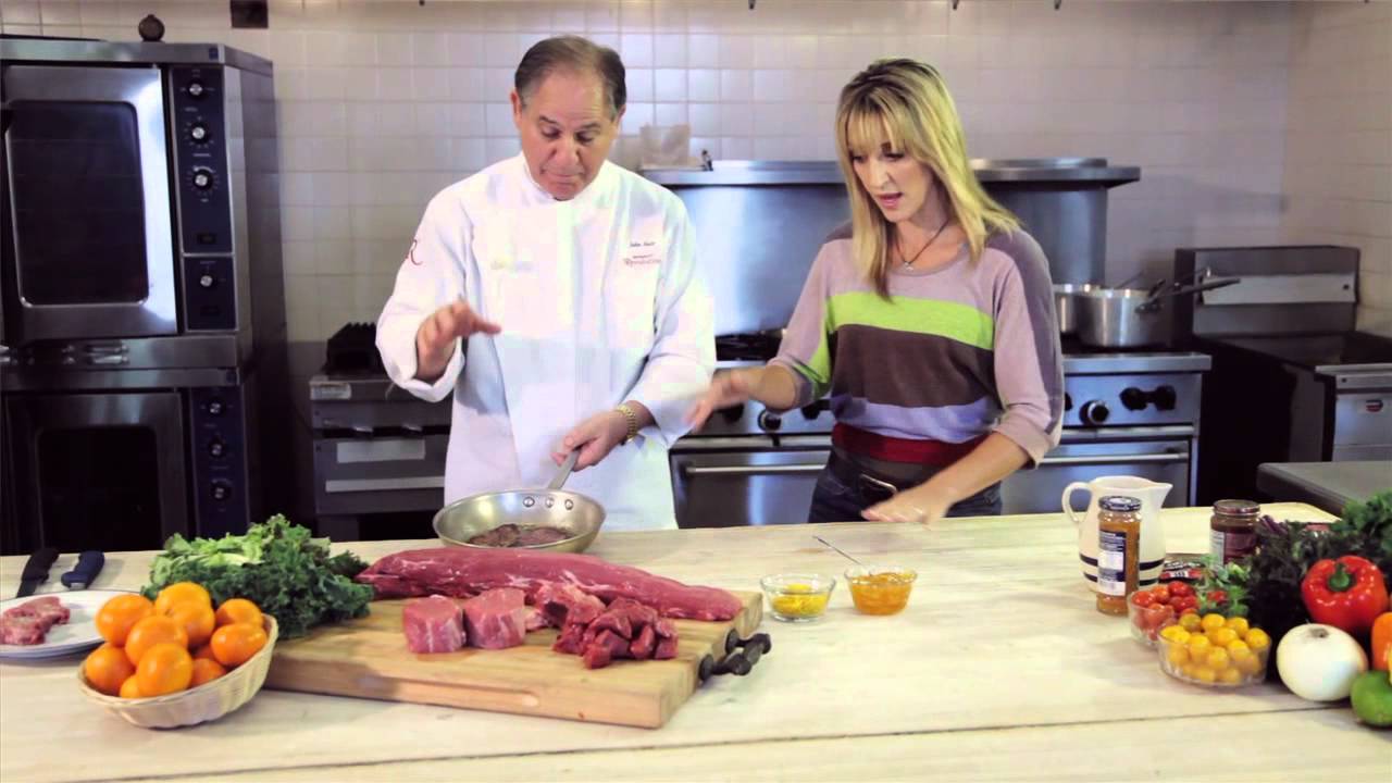 Laura McIntosh and John Folse Cook This! Beef Tenderloin YouTube