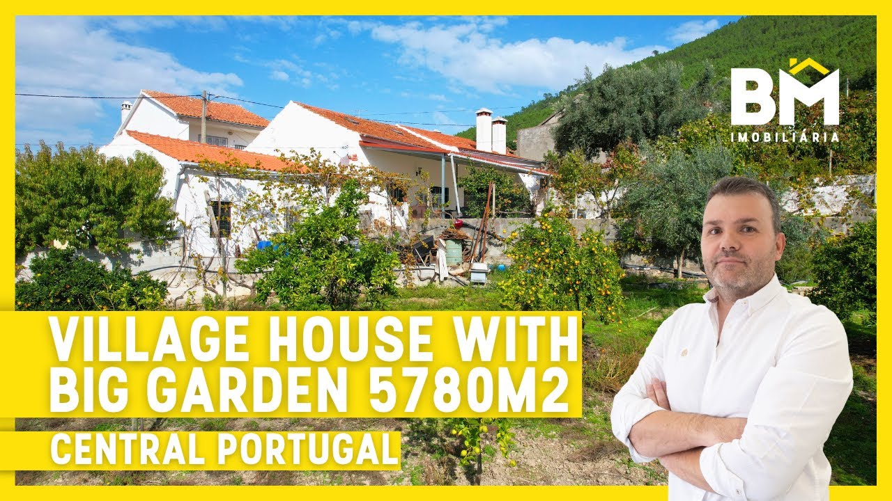 SOLD | VILLAGE HOUSE W/ GARDEN | CENTRAL PORTUGAL