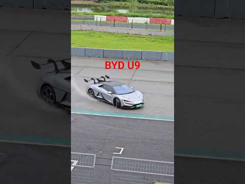 BYD Yangwang U9