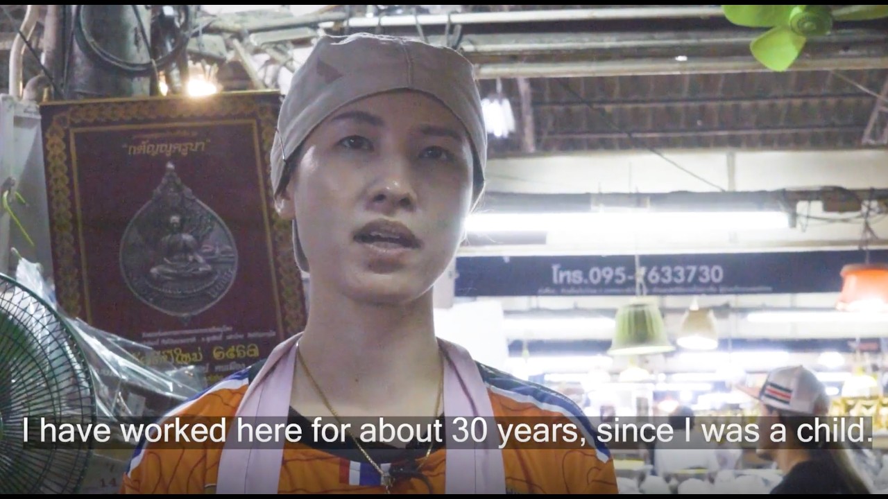 "drink water and remember the source"  l Documentary about Street vendors in Thailand