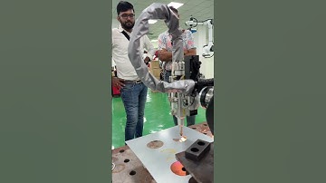 Welding robot. #weldingrobot #industrial robot #factory    #sixaxisrobot