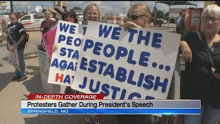 Springfield protesters urge peace during Trump stop