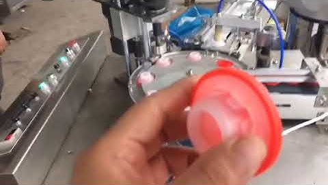 Fully automatic high speed cap assembling wadding lining equipment caps assembly