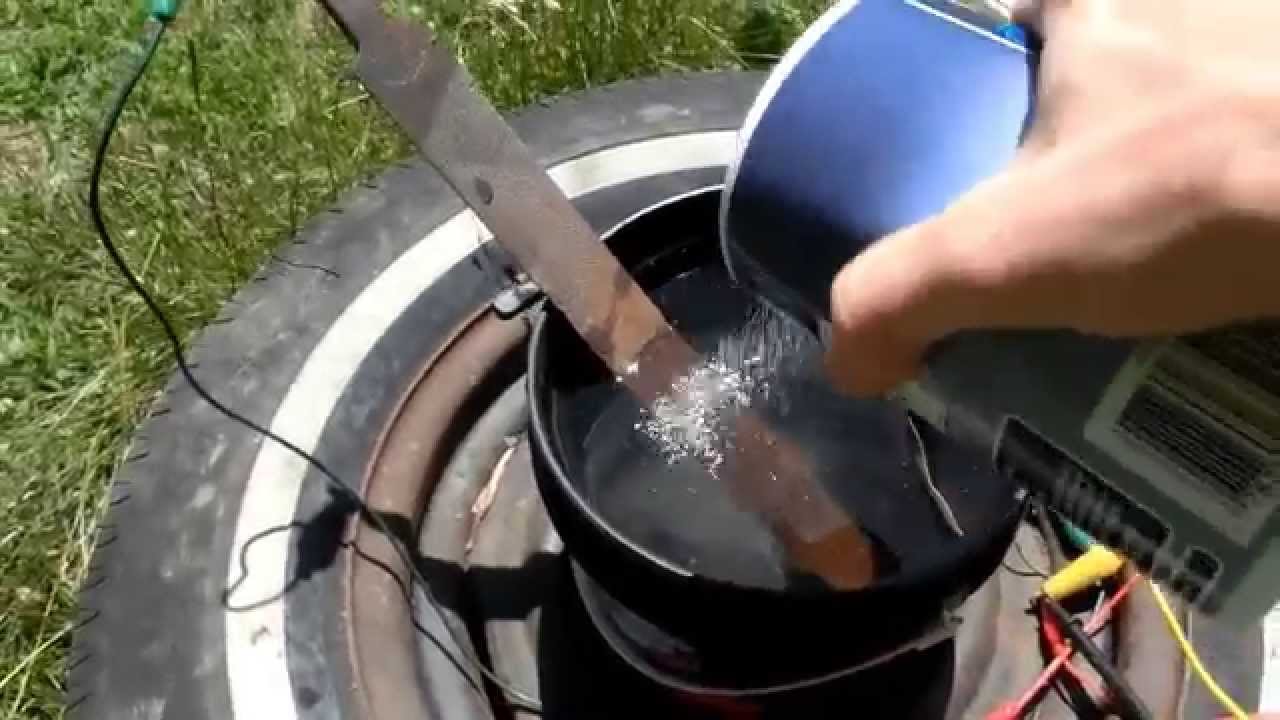 Removing Rust with Solar Panel Steel File Electrolysis part 1 YouTube
