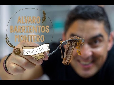 Video: Cómo Cocinar Carpa Plateada En El Horno