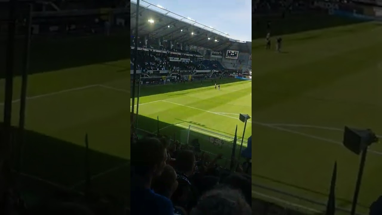 SC Paderborn spielt "Layla" nach Spielende