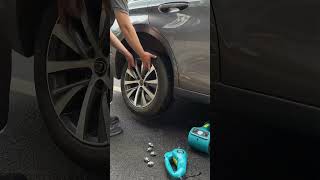 Smart drivers carry this...#powertools #carjack #airpump #carmaintenance #SEESII #2488