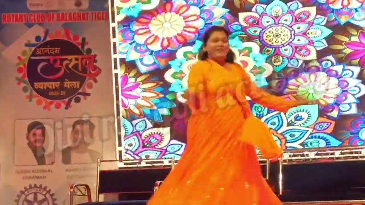 Dance performance -Ghar more pardesiya 