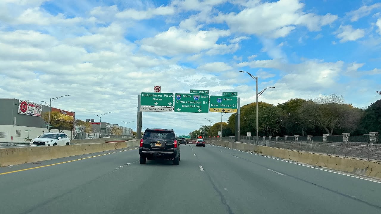 DRIVING the Hutchinson River Parkway from the Bronx to Exit 15 of New